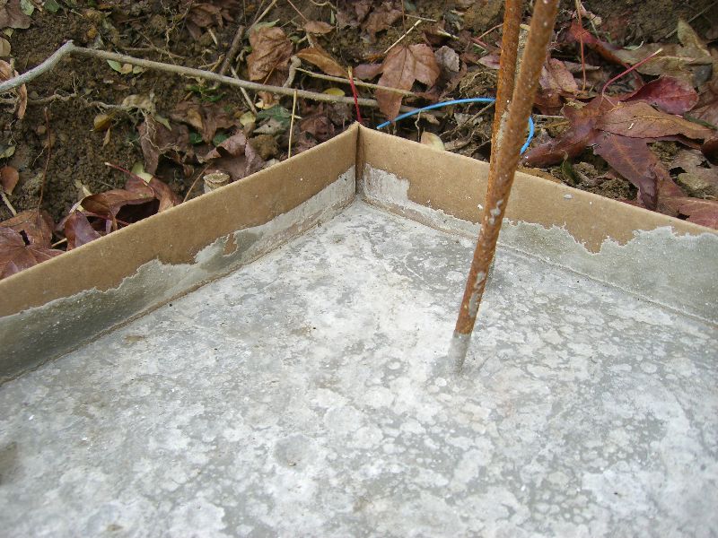 Coffrage de rive en carton angle dallage